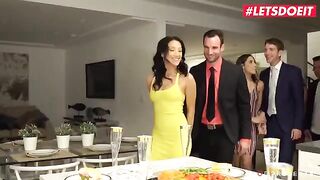 A college party turns into a wild orgy, featuring intense action
