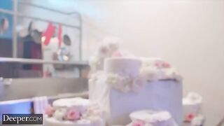 The baker competed with the appetizing Alyx Star, who loves to eat