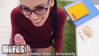 Andreina DeLuxe lets nerdy Jordi feel her hot body for money