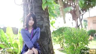 A small but powerful orgasm from a cute Asian girl in the garden