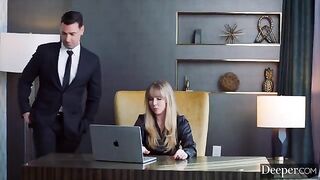 A married woman, Lena, has a passionate affair with her lover Manuel