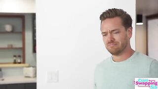 Stepsis Chloe Temple blows bubbles with cum, fulfilling a stepbro’s fantasy