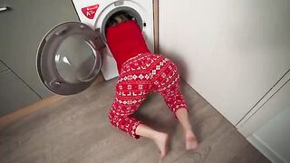 A step mom got stuck in a washing machine and got creampied