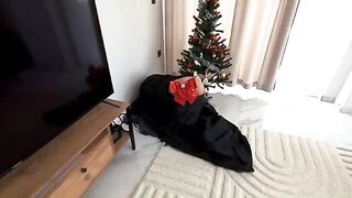 The delivery man brought a package and his sperm to the wife