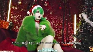 The Grinch is fucking a pretty babe on Christmas, making her cum hard