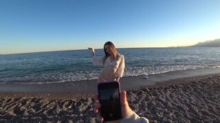 The guy promised to process the pictures, but she again had sex