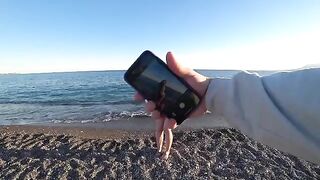 The guy promised to process the pictures, but she again had sex