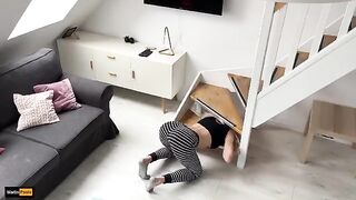 She was stuck and her stepbrother took the opportunity to fuck her
