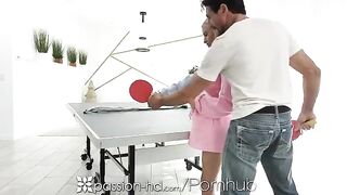 The overconfident blonde babe, Kiara Cole, lost a bet on ping pong