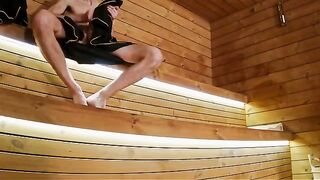 Sauna adventure part 1: Exposing my cock to three strangers