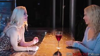The bartender, a seductive lesbian, fucked with a young girl Jill Kassidy
