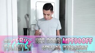 A big assed stepsis asks her stepbro to stop cleaning so he can fuck her