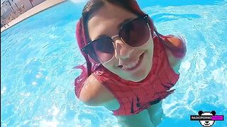 Ex-girlfriend overcomes her arachnophobia by fucking in an amateur Italian scene