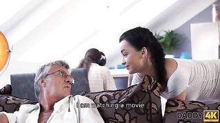 Older dude gets the young babe Erica Black on a hardcore facial