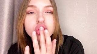 A Girl With A Juicy Ass Cums While At Home Alone. Exclusive, Short Skirt, Nice Butt