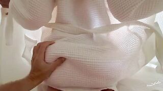 I shook my juicy ass to seduce my stepbrother and get intimate