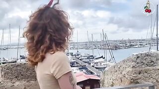 I invited her on my boat and she gave me an unforgettable blowjob