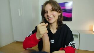 Messy facials with cute amateur slut from hiyouth in hot cumplay action
