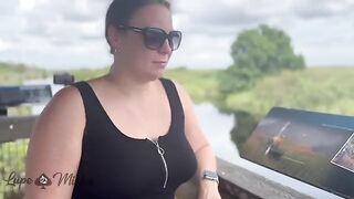Amateur couple has sex on the rest stop in Alligator Alley