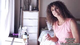 A hot Jewish mom gets her stepson's cock sucked by friends