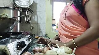 Indian threesome sex videos with Mumbai AsHu’s hot touch