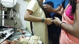 Indian threesome sex videos with Mumbai AsHu’s hot touch