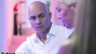 The stunning Agatha gets her anal hole railed hard