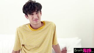 Step Sis "I wouldn't suck your dick even if it was the last one"
