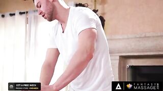 Elena Koshka gets rubbed by her boyfriend’s masseur