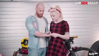 The girl is getting prepared for her boyfriend, supported by her boyfriend Misha Cross
