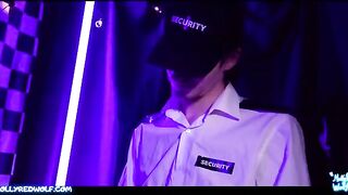 A guard was caught by a femdom puppet in Five Nights