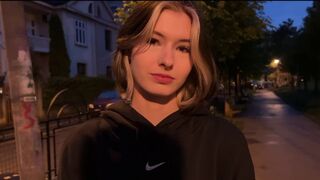 An 18-year-old girl met a rich guy and had sex with him