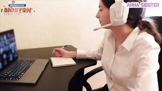 I can make a stunning blowjob, but I won't cheat on my boyfriend with you