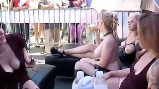 Sex on the roof of an abandoned building is just awesome