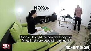 Casting girl was fucked on the table by a cunning agent