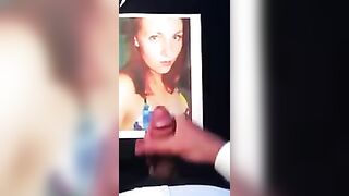 Finger photo shooting with a hot girl in eproner