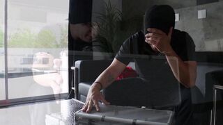 The police officer fucked a thief in stockings, Jacqueline Taylor style