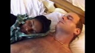 A drunken black woman is at the mercy of her visitor, in a steamy tktube scene