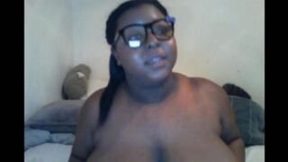 The black girl closed the camera with her big natural tits