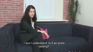 An agent had sex with a girl for 700 euros at a casting session