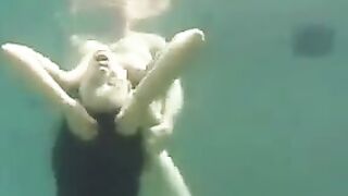 Busty brunette beauty gets fucked under the open sky in ocean