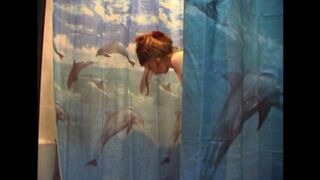 Installed a hidden camera in the bathroom and shot his naked wife on video