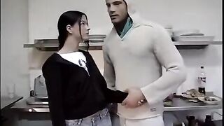 Fucked a naive girl in the kitchen for depravity