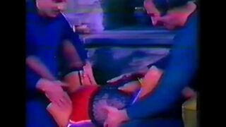 Retro threesome porn with Italian touch