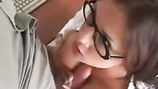 A hot woman fucks with her boss at work and receives a job