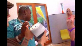 The guy checked the strength of anal holes of a stunning blonde