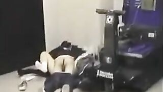 He lowered his pants and began to fuck a girlfriend in anal - 2022
