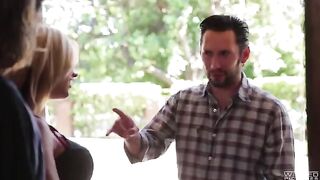 Guy fucked a beautiful blonde with fake boobs at 60 FPS