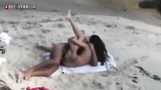 Real hidden cam shooting on the beach