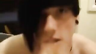 The guy was very thirsty for sperm, he loved to swallow